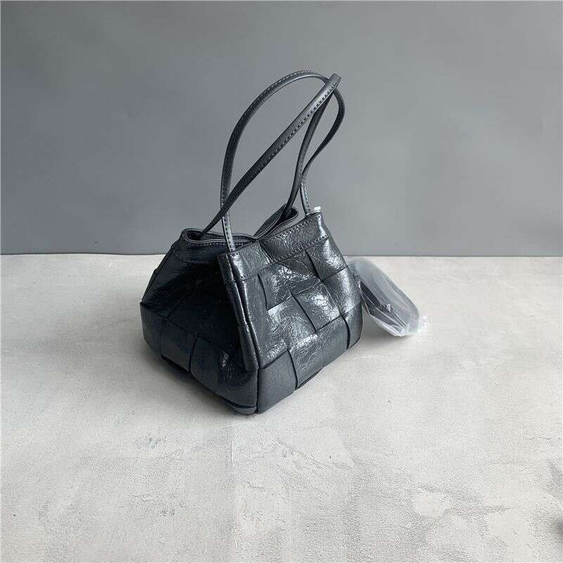 Designer Bag Tote Shoulder Bag Niche Design Top Layer Oil Wax Cowhide Handbag Burst Pattern Fashion Woven Versatile Bucket Transformable