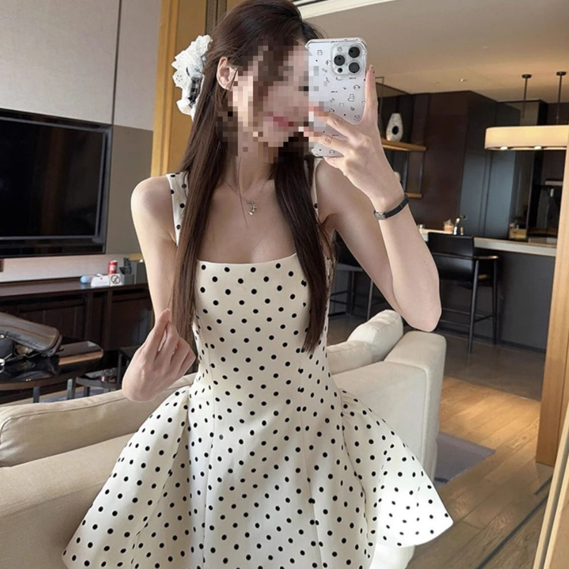 Summer 2025 French polka dot lace up dress, summer new style tie, high-end elegant waist cinching, slim trend fit, fluffy short skirt, women's ne