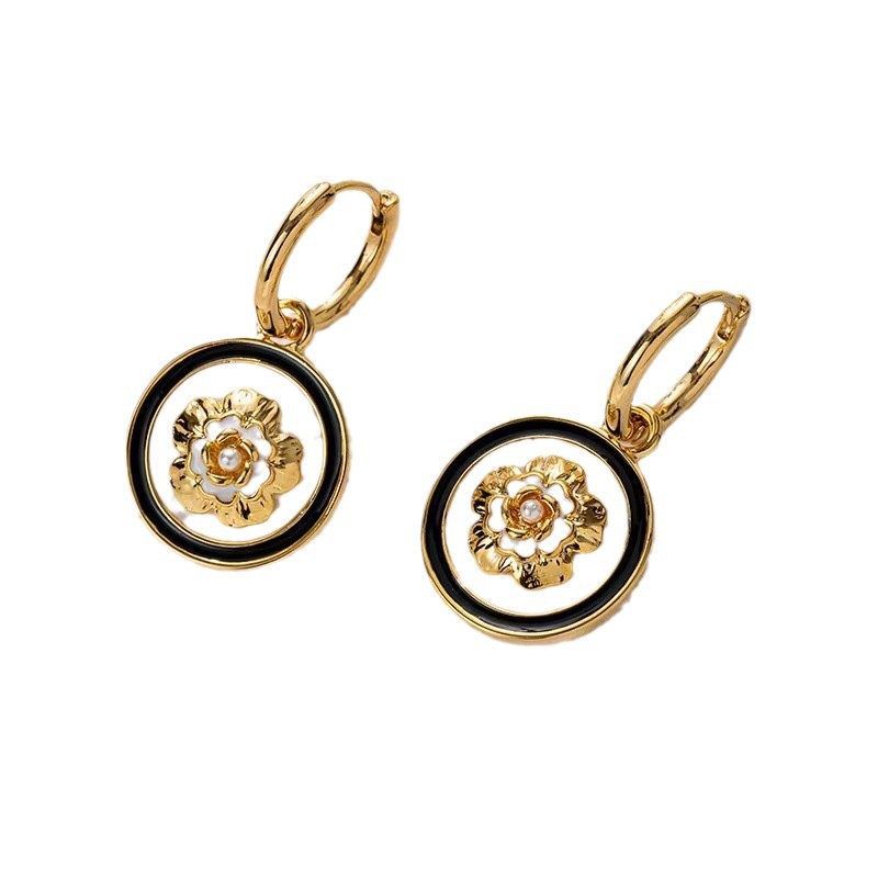 Cute High-end Personality Design Rose Flower Round Pearl Dangle Earrings for Women Camellia Charm Geometric Designer Jewelry