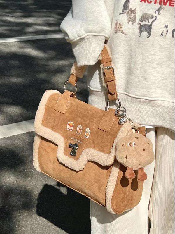 Designer Bag Tote Shoulder Bag Lamb Wool Handbag Plush Tote For Women New High End Large Capacity Crossbody Messenger