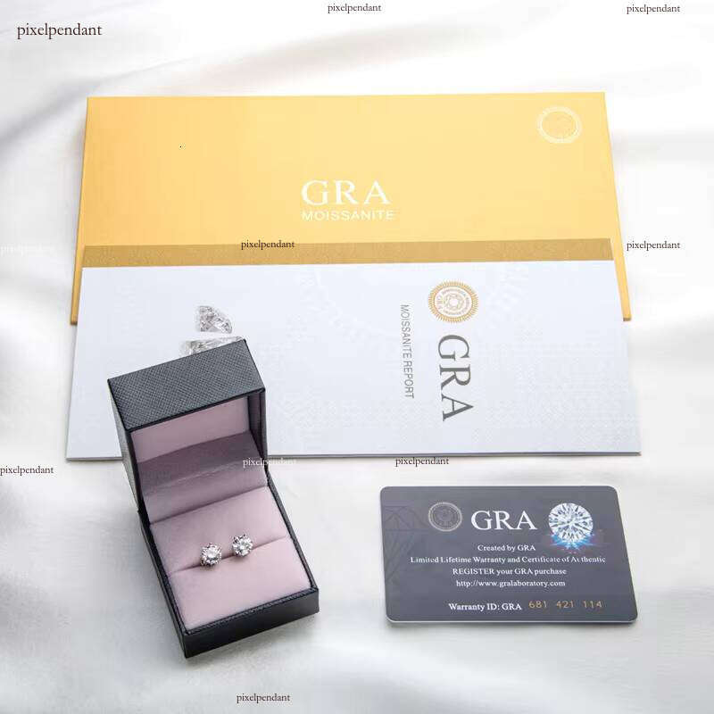 0.5ct 1CT 2CT 3CT Gold Plated Sterling Sier VVS Silicon Stone Earrings with Gra Certificate