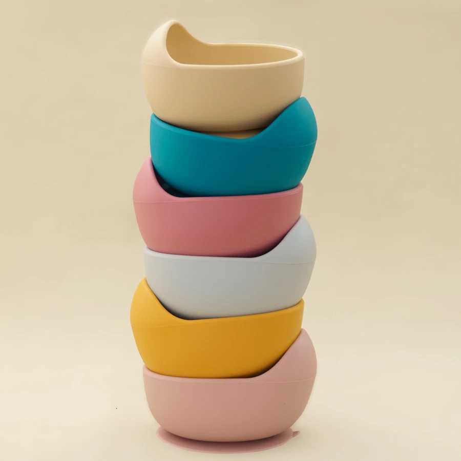 Color Kids Baby Silicone Feeding Bowl Set Food Grade Dishes Plate For Kids Wooden Handle Spoon Fork Training Baby Supplies X250806