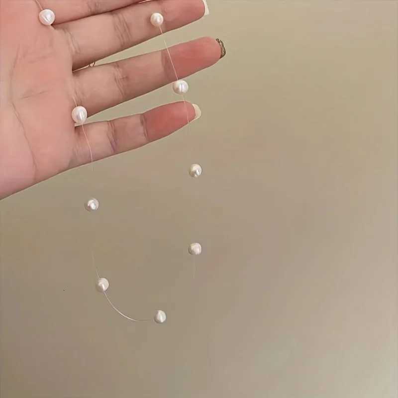 Fashion Simple Design Faux Pearl Splicing Necklace Womens Niche Light Luxury Trend Party Jewelry Accessories Gifts Y250805