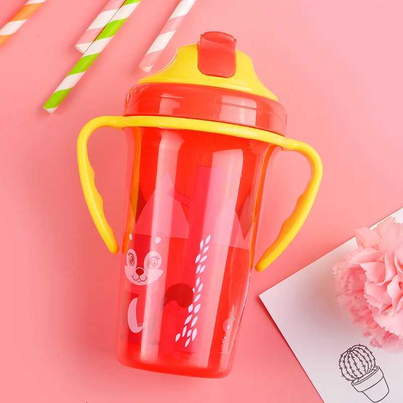 Cartoon Baby Feeding Cup with Straw BPA Free Portable Bottle Leak Proof Handle Kids Training Sippy Cups Childrens Drinking Cup X250806