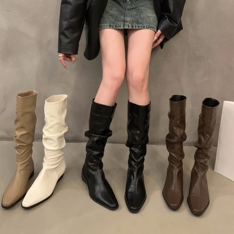 Spring and Autumn Thick Heel Fold Pile Long Knight Boots Pointed Low Heels Casual Elegant Temperament Sleeve Slim Boots 250731