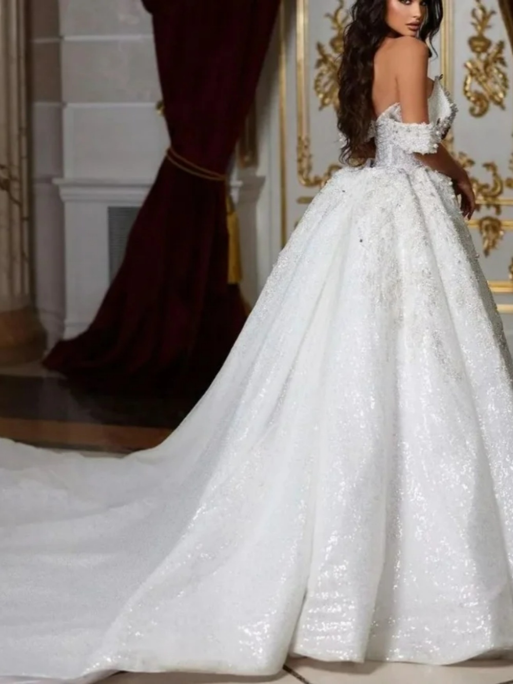 Luxury Pearls Mermaid Wedding Dresses Crystal Sequins Off Shoulder Bride Dress Detachable Sweep Train Bridal Dress Customized