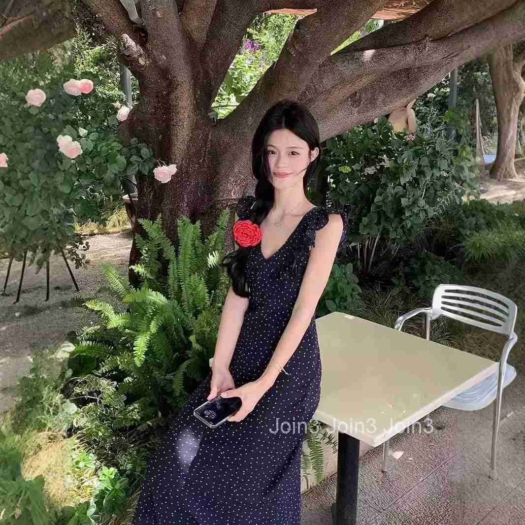 Elegant White Polka Dot Long Dress Womens Summer Hot Sale Of The Season New Small Fly Sleeve Unique Design Waist Cinch French S