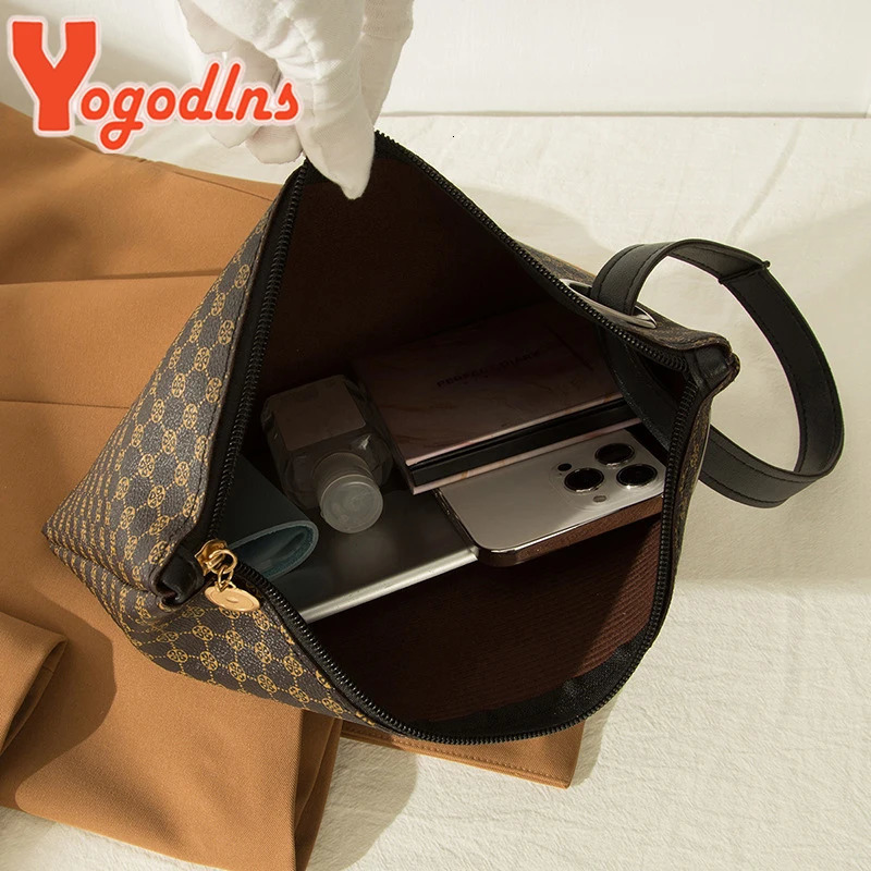 Yogodlns Women Wristlet Bag PU Leather Envelope Bag Shopping Traveling Portable Purse Clutch Wallet Ladies Pattern HandBag 250804