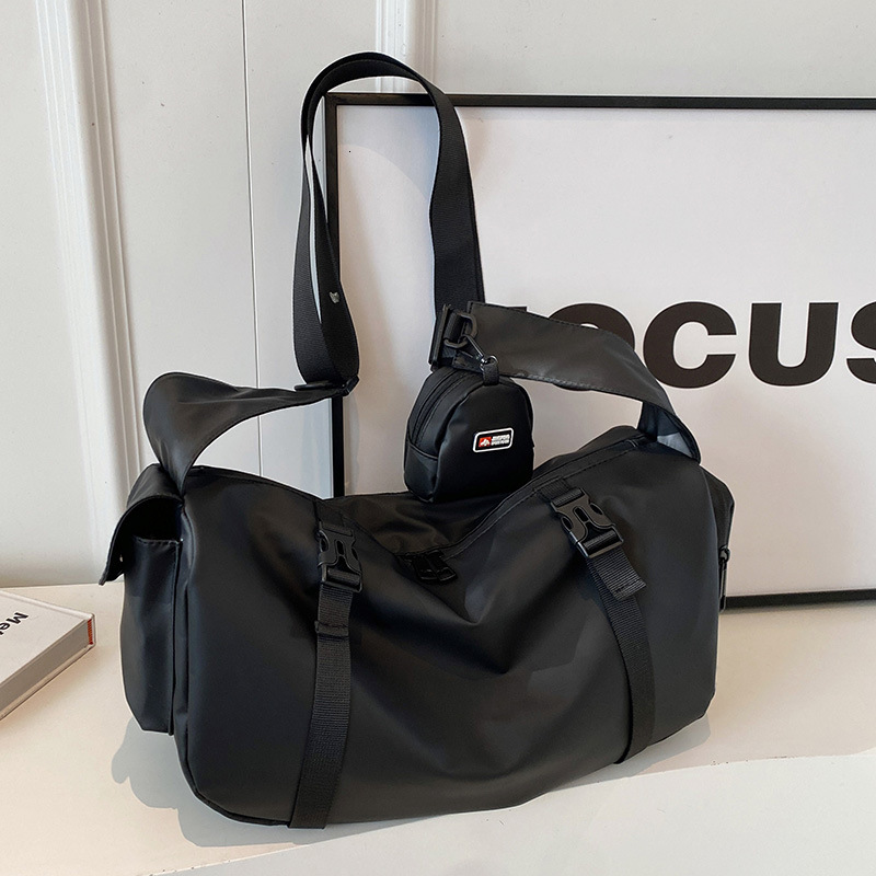 Free Shipping Designer Luxury Large Capacity Sports Waterproof Gym Bag New Fashion Women's Student Shoulder Bag Versatile Casual Travel Bag Handb