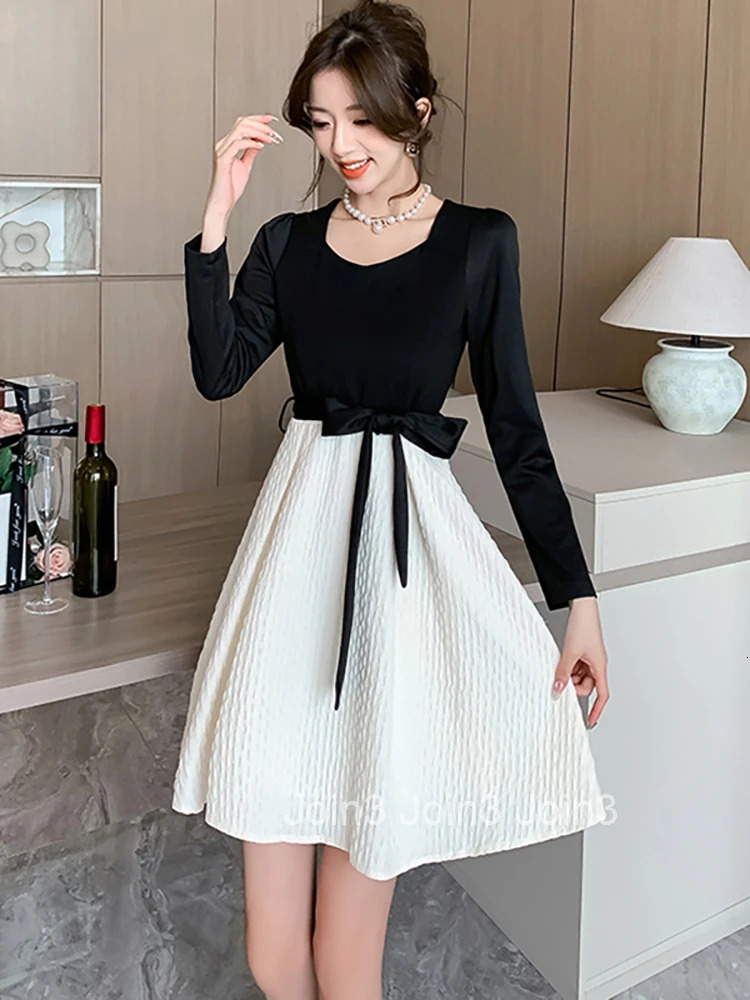 White Patchwork Black Chic Bow Midi Dress Summer Short Sleeve Sqaure Collar Casual Dress Women Korean Elegant Party Vestido
