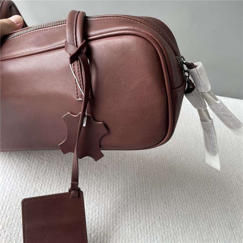 Designer Bag Tote Shoulder Bag New Genuine Leather Handbag Underarm Fashion Versatile Simple Bowling Large Capacity Baguette