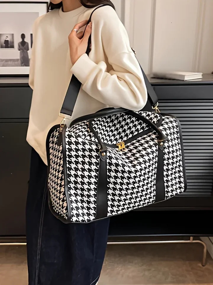 Portable Vintage Travel Duffle Bag Large Capacity Womens Sports Fitness Storage Bag Gym Handbag Weekender Overnight Bag 250806