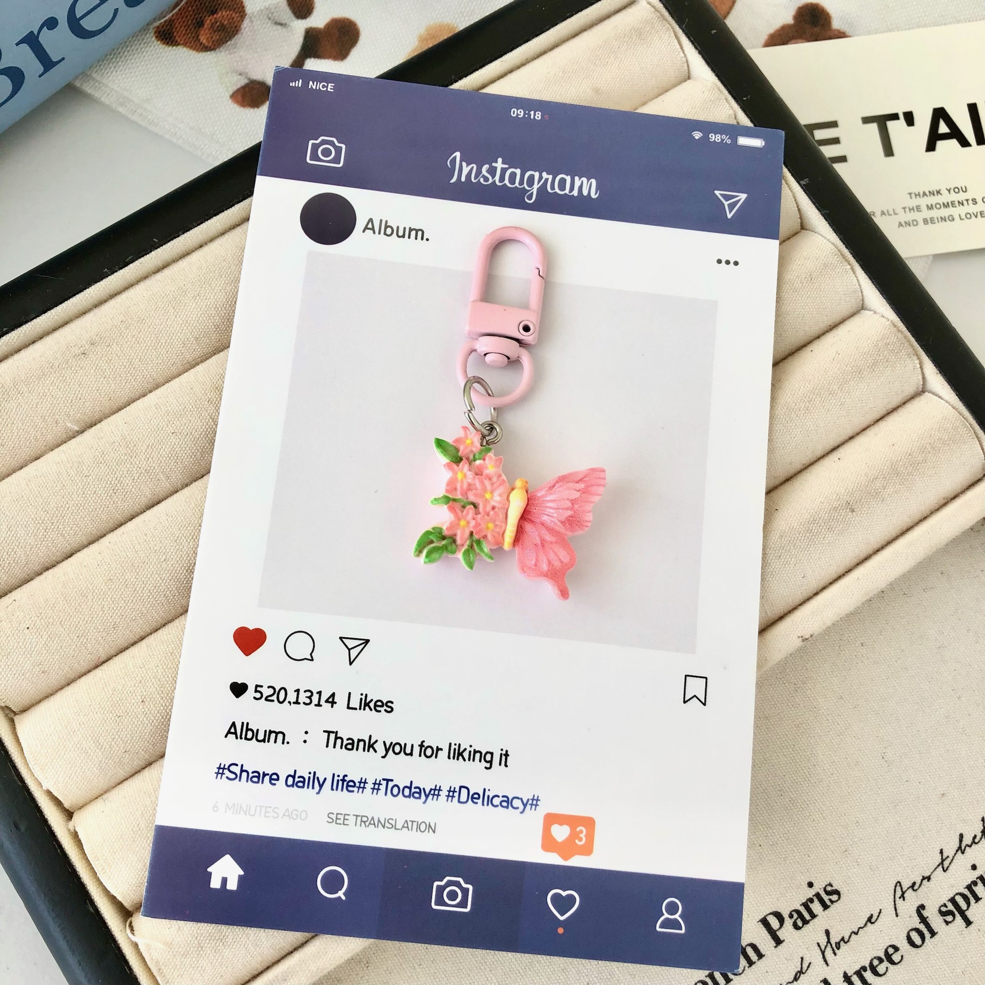 Cute flower butterfly keychain exquisite student bag pendant car keychain high aesthetic value niche pendant