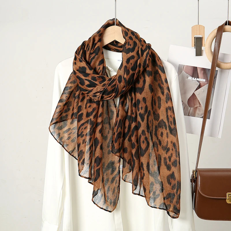 Trendy Leopard Print Cotton Shawl Wrap Woman Muslim Hijab Soft Pashmina Thin Scarf Femme Headband Neckscarf Stoles 250806