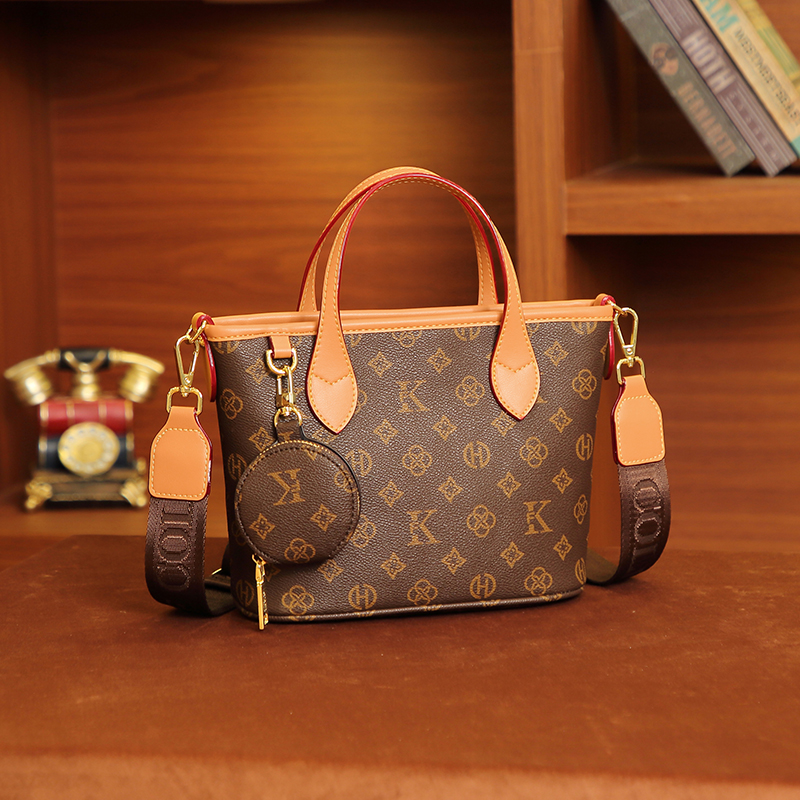 MKF designer bag free shipping Light luxury high-quality vintage floral handbag with new print simple and large capacity womens crossbody bags