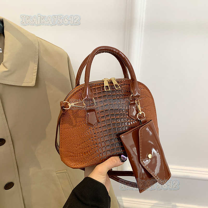 Trendy Fashion Bag 2024 Spring New Versatile Style Single Shoulder Crossbody Bag Shell Bag for Women H250806