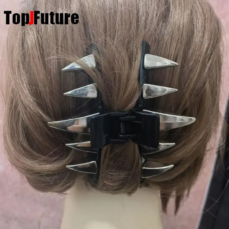 Women Y2K girl Harajuk Gothic lolita cosplay Grasp Clip spike horn Oval Hollow rivet Grasp Hair Crab Hair Accessories claws 250730