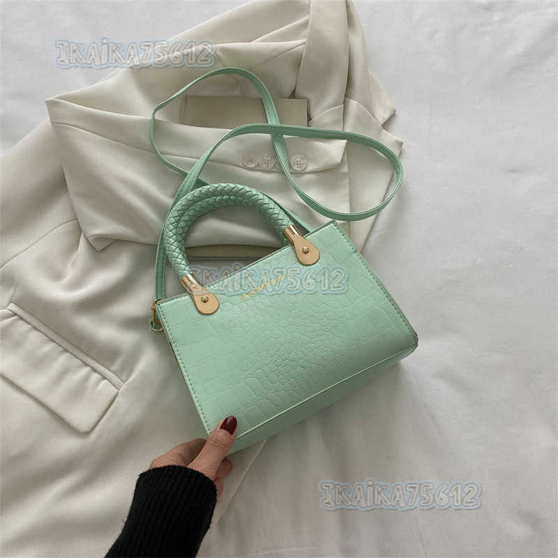 Bag Womens Bag 2022 Fashion Casual Handheld Small Square Bag Shoulder Crossbody Womens Small Square Bag H250806