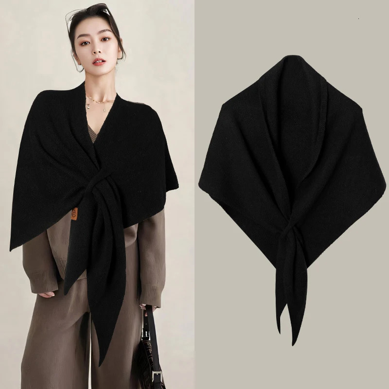 Autumn and Winter Korean Version Womens Neck Wrap Wool Blended Triangular Shawl Female Thickened With Knitted Warm Shoulder 250806