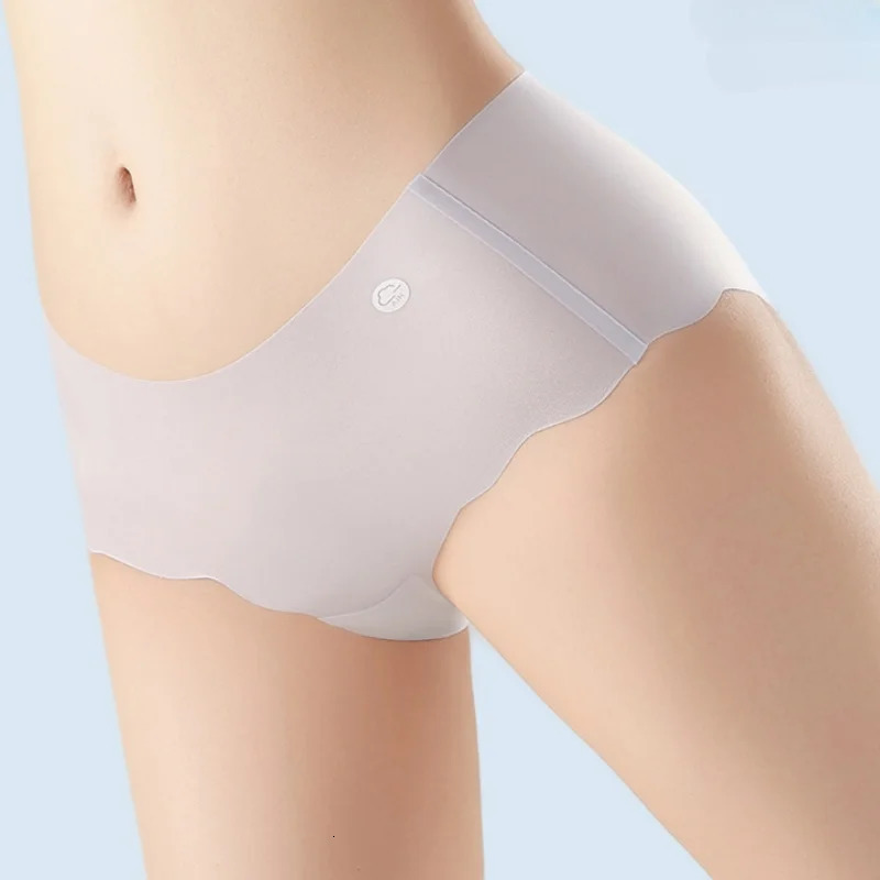 7PcsSet UltraThin Panties Sexy Lingerie Quick Drying Briefs Low Rise Underwear Summer Invisible Ice Silk 250807