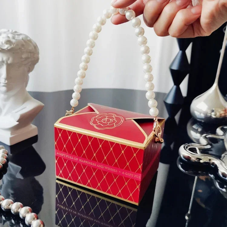 Luxury 10PCS Small Boxy Box Red Hand Gift Box Wedding Style Cake Packaging Box Rivet Decor Lover Gifts Party Pearl Handle Paper Bag 250807