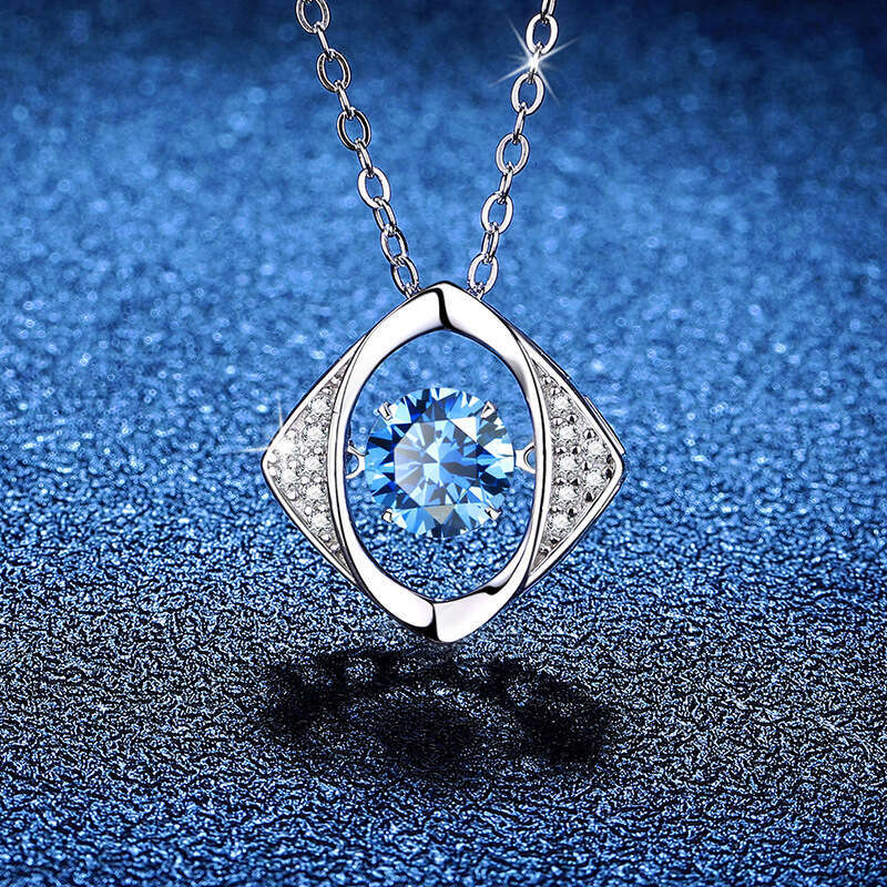 Sier Colorful 1 ct Geometric Heart Moissanite Necklace