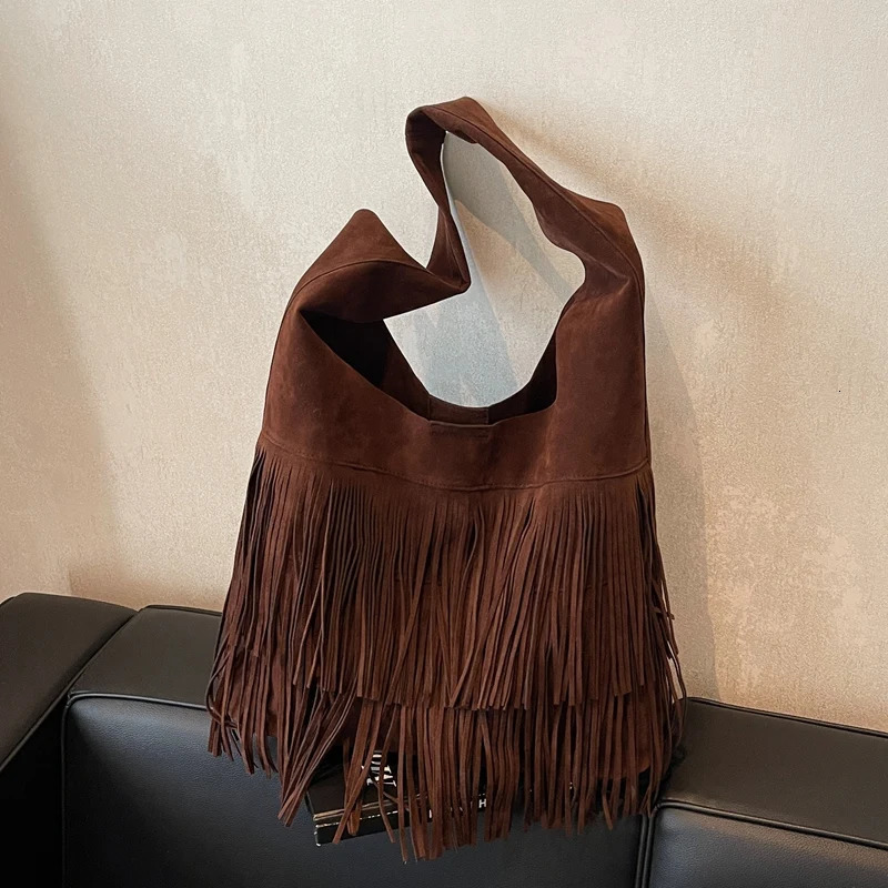 Women Frosted Tassel Shoulder Bag Faux Suede Fringe Underarm Bag Large Capacity Travel Tote Handbag Female Shopping Bag 250807