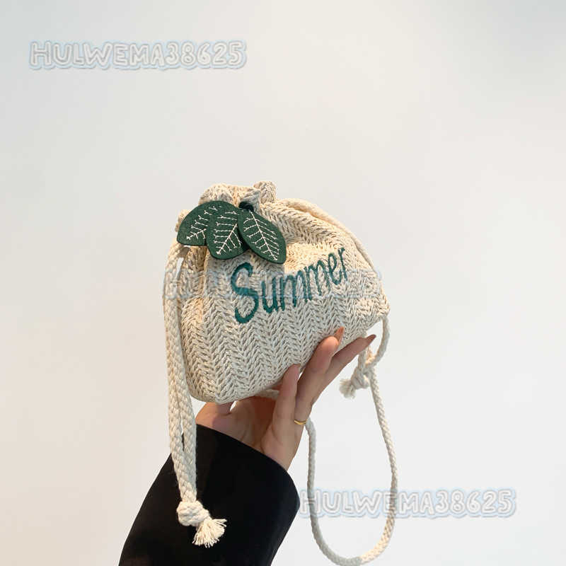 Summer Fashion Style Straw Bag Strawberry Embroidery Crossbody Bucket Bag 2024 Drawstring Woven Casual Womens Bag H250806