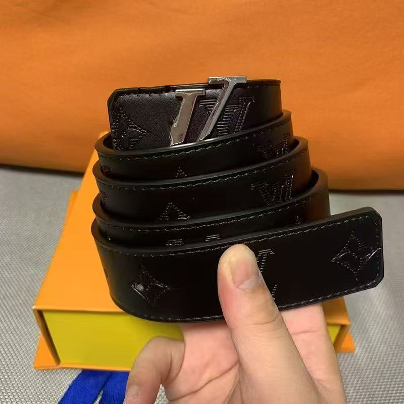 Man Woman Belt Smooth Buckle Letters Leather Belts Soft Cowskin Genuine Leathers Unisex Style High Street Width 3.8cm Length 100cm-125cm