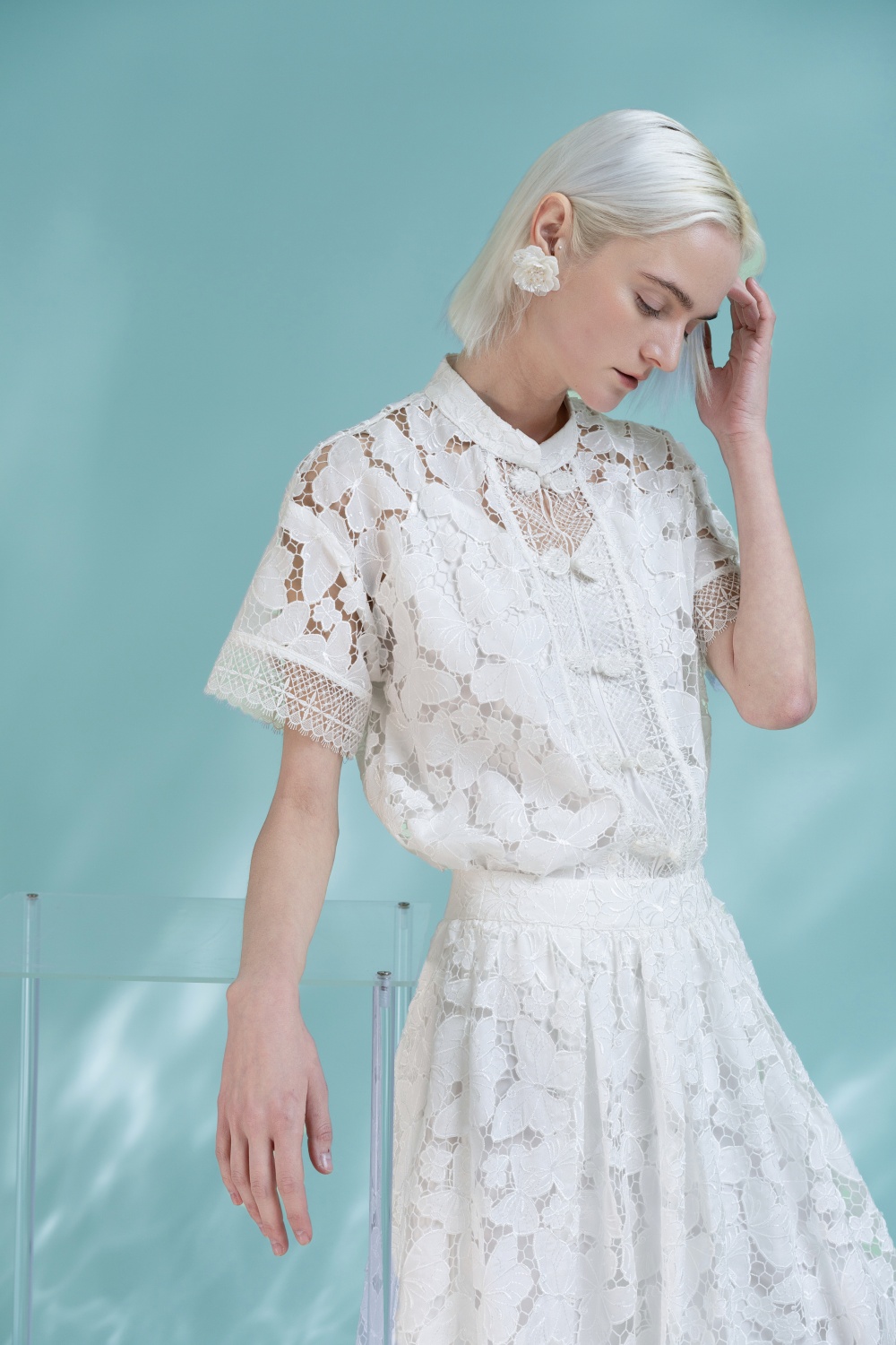 Women Short Sleeves Lace Blouse Mesh See Through Loose Shirts Stand Neck Summer Tops 6112534