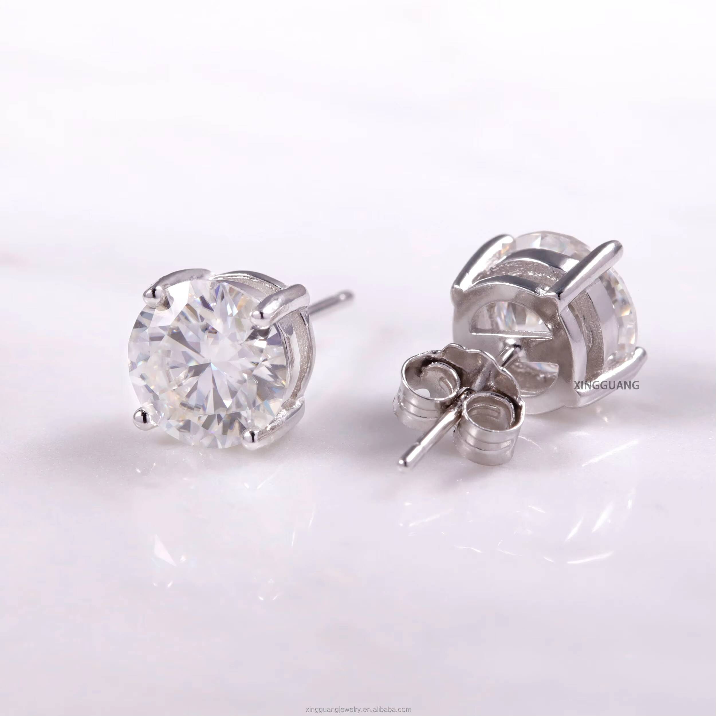 Hot Sale 4 Prongs GRA Moissanite 1CT 2CT Round Diamond 925 Sterling Silver White Gold Plated Stud Earrings Men Women Jewelry