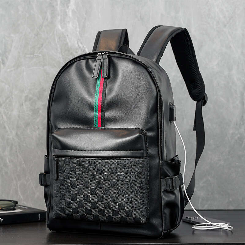 High-Quality Light Business Commuter Casual Outdoor Short-Distance Large Capacity Men's Backpack Trendy