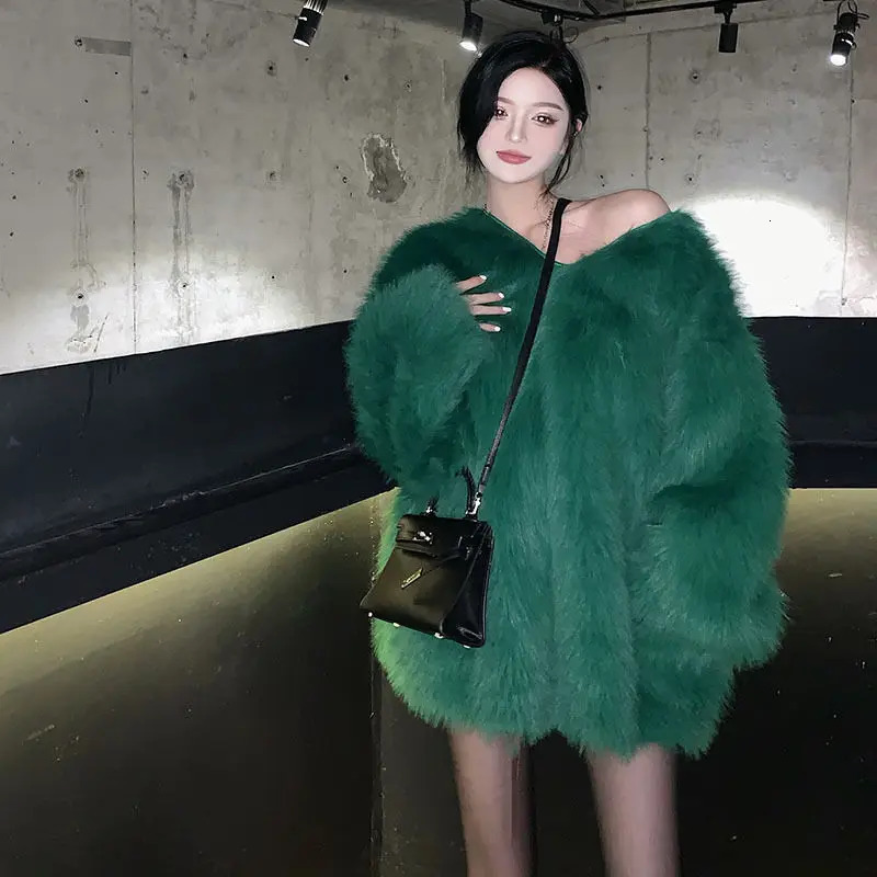 Fluffy Oversized Sweater Autumn Winter Womens Clothing Y2k Streetwear Mink V-neck Soft Pullover Jumper Loose Long Sleeve Tops 250804