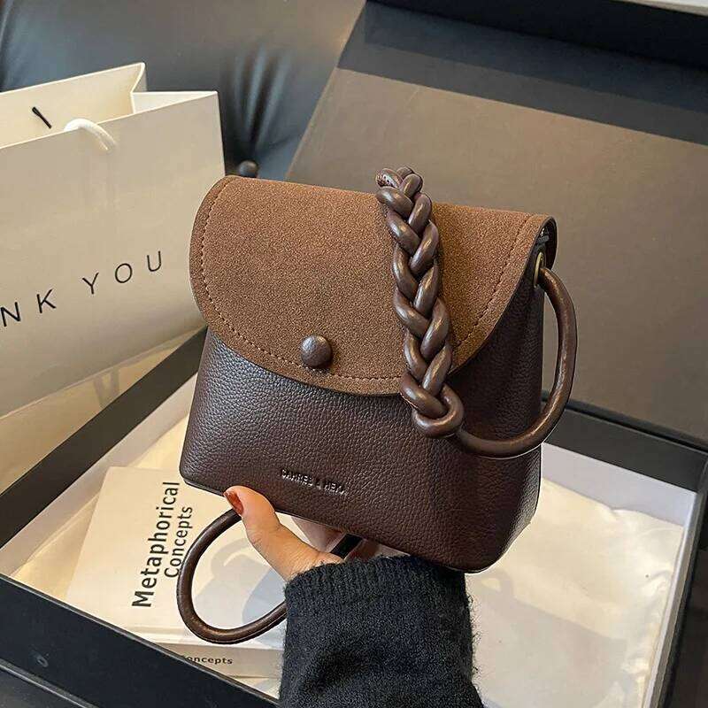Popular for women 2025 new niche design shoulder texture fashion crossbody bucket women's armpit bag pu leather