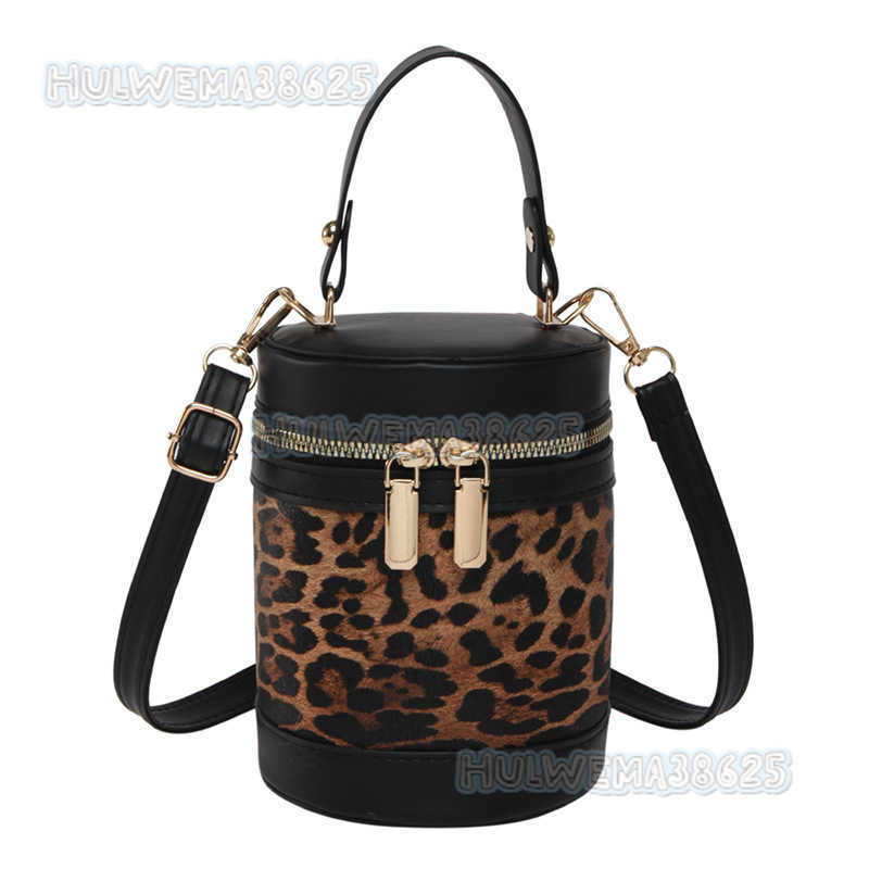 Style Personality Color-block Handheld Bucket Bag Womens Bag 2025 Summer New Patchwork Shoulder Bag Commuter Crossbody Bag H250806