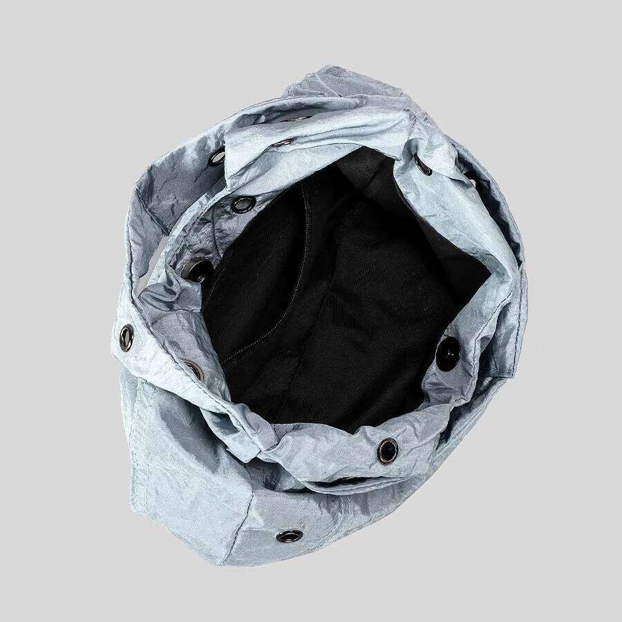 Casual Rivet Nylon Women Shoulder Bags Designer Lightweight Ruched Hobos Handbags Large Capacity Shopper Purses