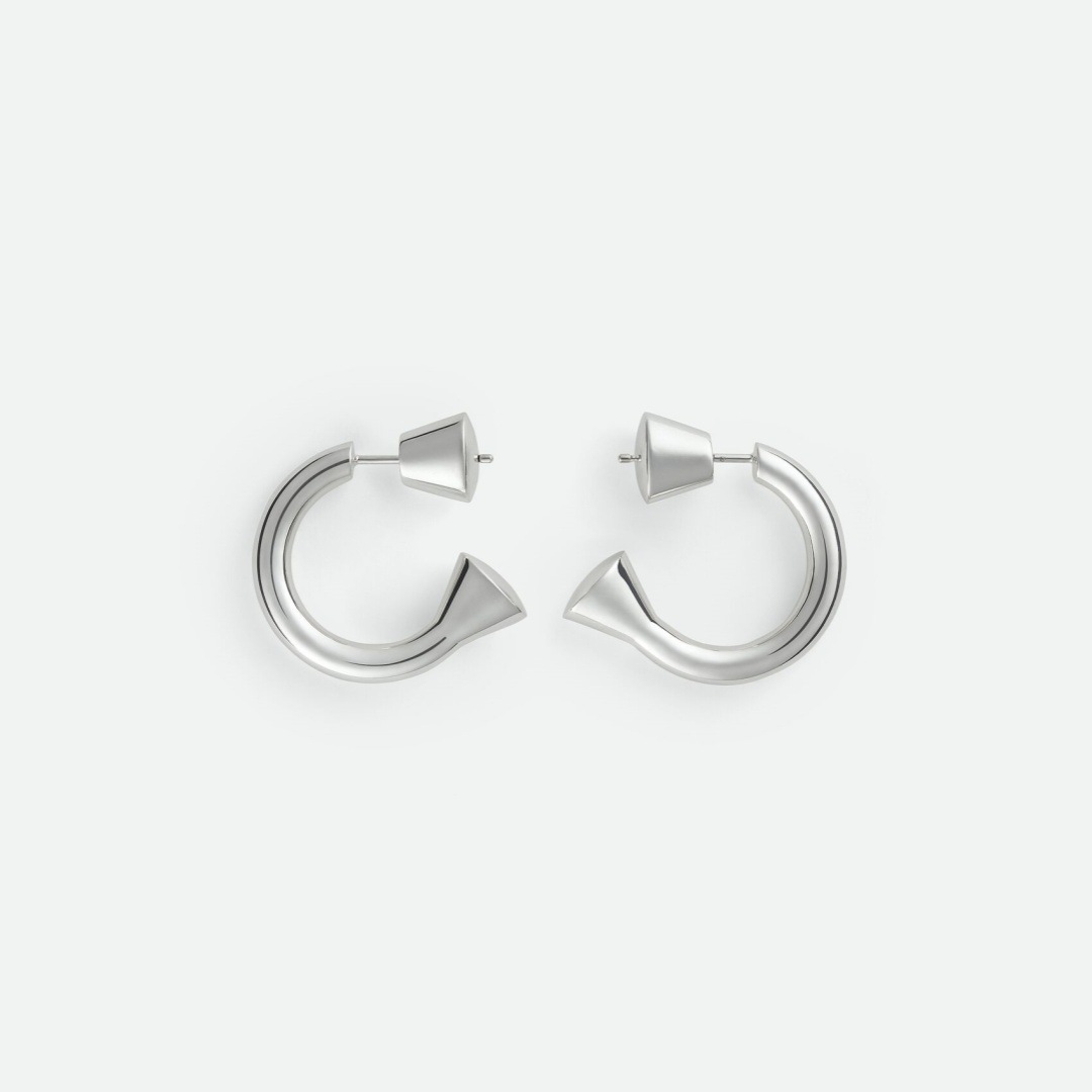 Europe Platinum Plated Copper S925 Silver Needle Earrings Women Fashion High Quality Jewelry Trendy