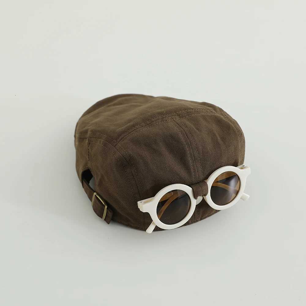 Childrens Cs With Glasses Handsome Spring Summer Baby British Beret Hats Boys Girls Korean Painter Hat For Kids 2-5 Years XJ250807