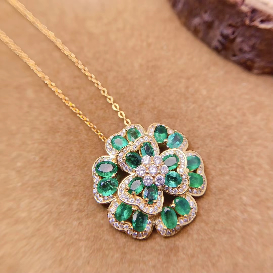 Luxury 925 silver emerald pendant for wedding 18 pieces 3mm*4mm natural emerald silver necklace pendant with 18K gold plating