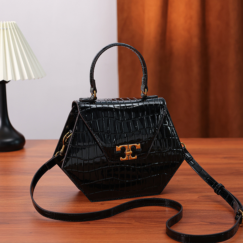 MKF designer bag free shipping Light Light luxury high-quality classic fashion shoulder bag new simple and versatile womens crossbody bags