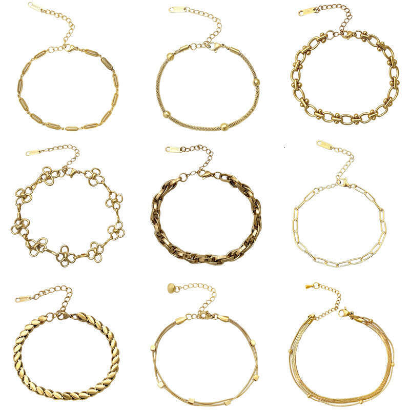 Luxury jewelry designer bracelet Cuban chain temperament hollowed out gold chain fashion personality titanium steel bracelet no fade versatile flower 