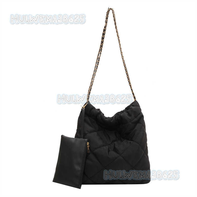 Soft Leather Large Capacity Fashion Single Shoulder Bag for Women 2023 Summer Commuting Textured Underarm Bag Stylish Casual Bag H250806