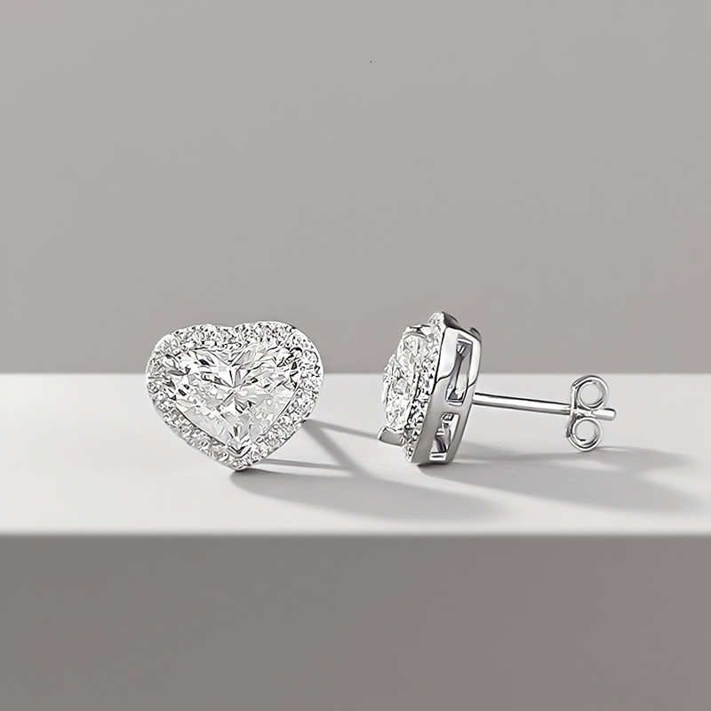 Hui Zhi Wing Jewelry New S Sier Heart-shaped Earrings Daily Light Fashion Item Live Streaming