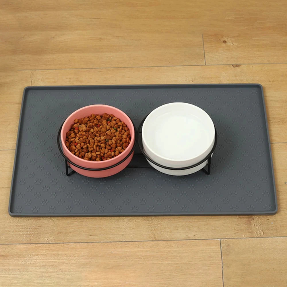 Pet Placemat Nonspill Easy to Clean Foldable Cat and Dog Feeding Mat Silicone Non-slip Waterproof Pet Mat 250805