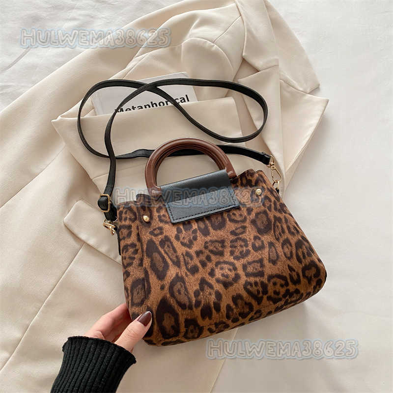 Trend Leopard Print Handbag Womens Tote Bag Shoulder Bag 2024 Autumn Winter New Bag Crossbody Bag H250806