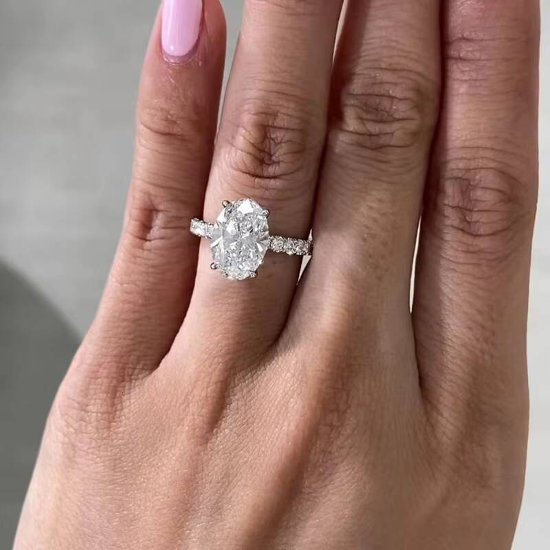 Custom Women 18K Solid Gold Jewelry 3Ct Oval Moissanite Ring with Hidden Halo Wedding Moissanite Engagement Rings