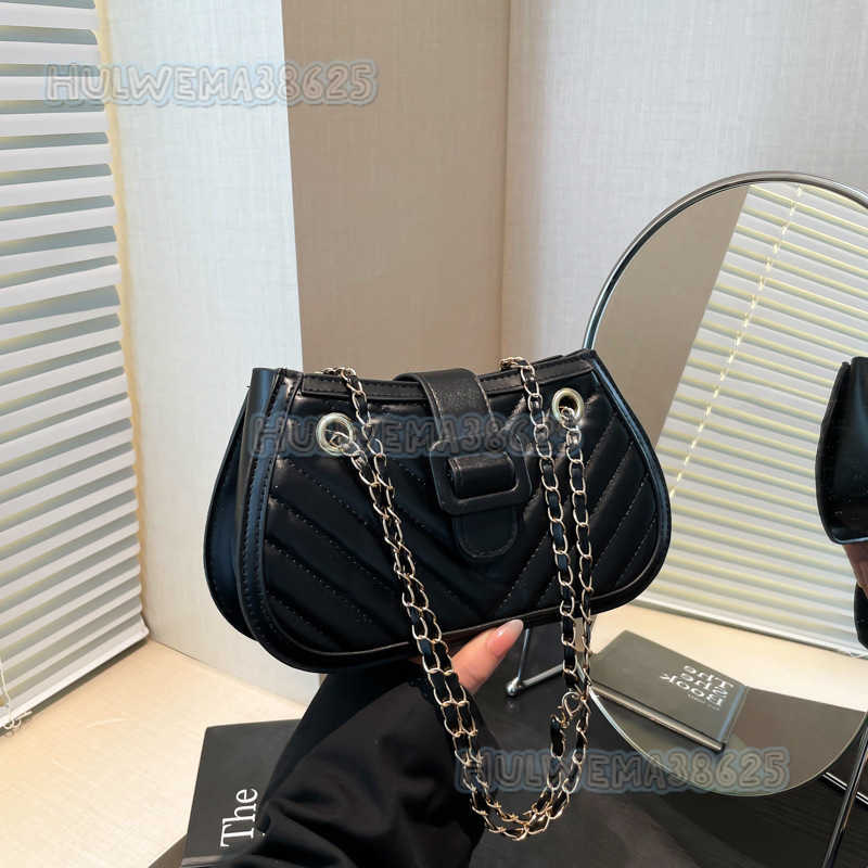 Gentle Fashion Texture Patchwork Chain Shoulder Bag for Women 2025 Spring Summer New Versatile Crossbody Bag Small Square Bag H250806
