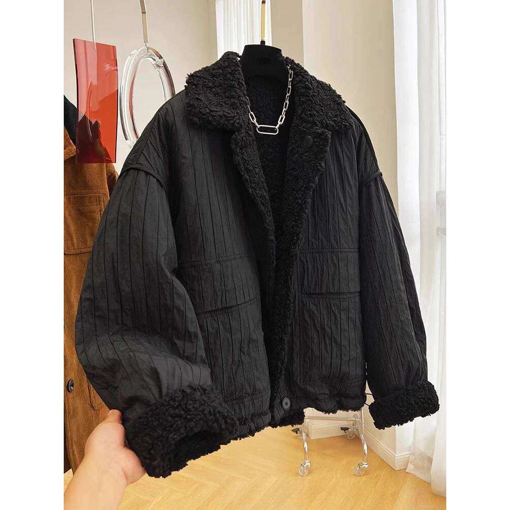 Designer Clothing 2025 Winter New Jackets Women Loose Thick Short Cotton-Padded Coat Ladies Solid Color Lamb Wool Warm Parkas Fashion