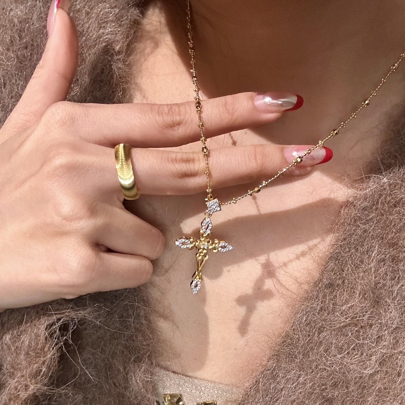 2025 Choucong Ins Top Sell Vintage Jewelry Cross Pendant 18K Gold Fill Pave White 5A Cubic Zircon CZ Diamond Gemstones Women Clavicle Necklace Lover G