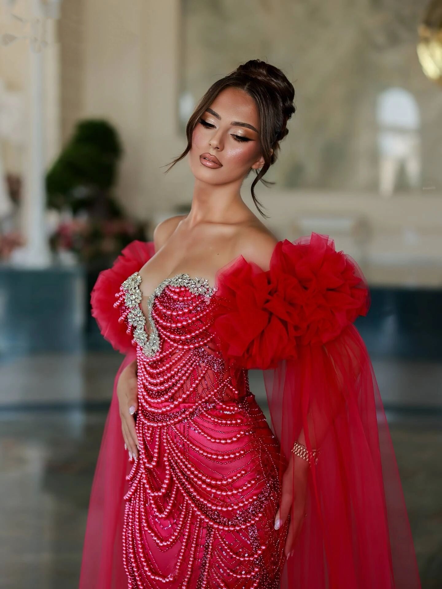 Gorgeous Strapless Beading Evening Dresses Customized Sexy Sequins Strapless Prom Dress With Wraps Ruffle Party Gown